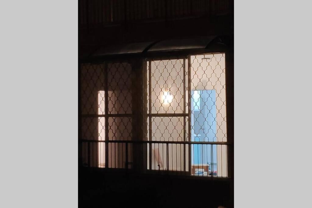 Centrally-Located Quiet Cozy Loft Apartment Be'er Sheva Eksteriør billede